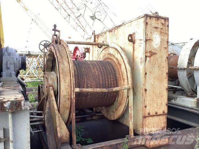  Winch Navijáky