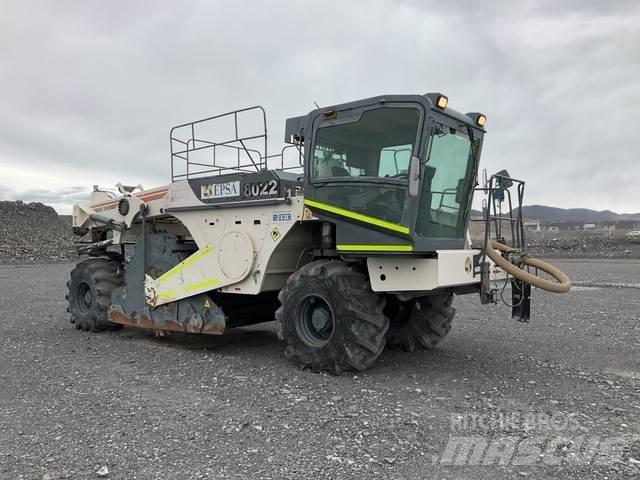 Wirtgen 2400 Půdní kompaktory