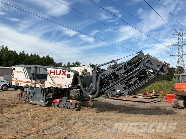 Wirtgen W220i Recykléry za studena