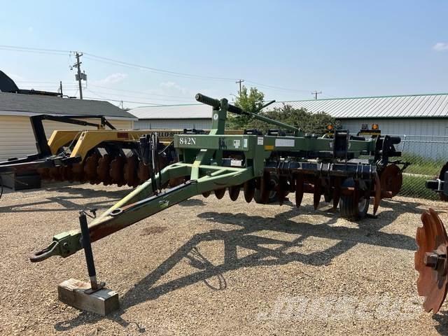 Wishek 842N Další stroje na zpracování půdy a příslušenství