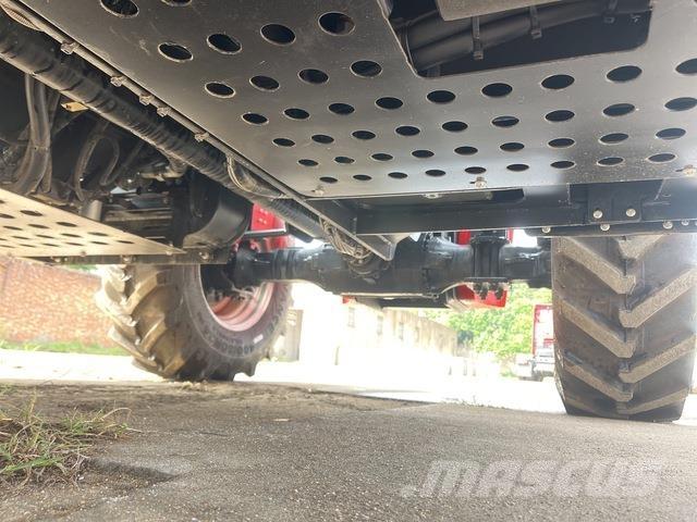 XCMG WF3514 Teleskopické manipulátory