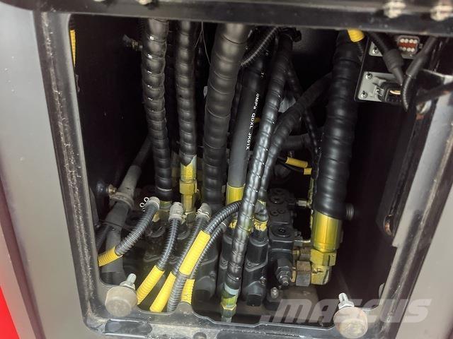 XCMG WF4014 Teleskopické manipulátory