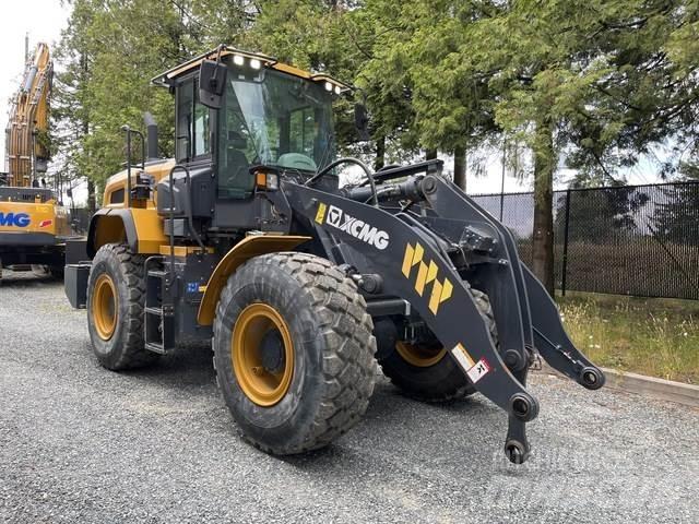 XCMG XC938U Kolové nakladače