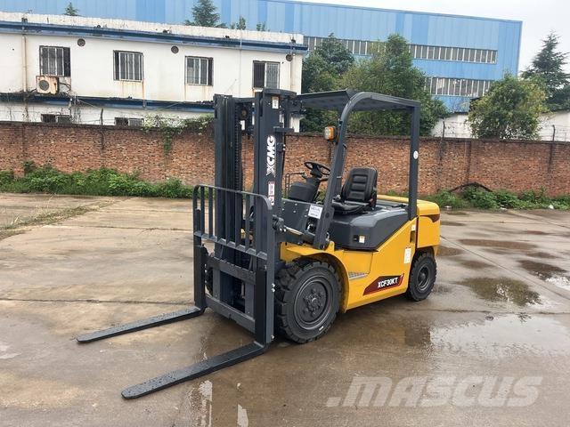 XCMG XCF 3.0t Další
