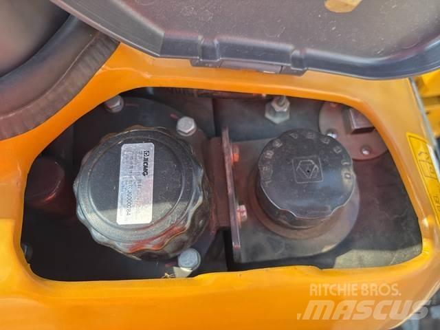 XCMG XE17U Mini rýpadla < 7t
