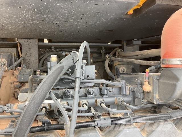 XCMG XE245DK Pásová rýpadla