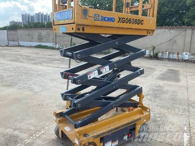 XCMG XG0608DC Nůžková zvedací plošina