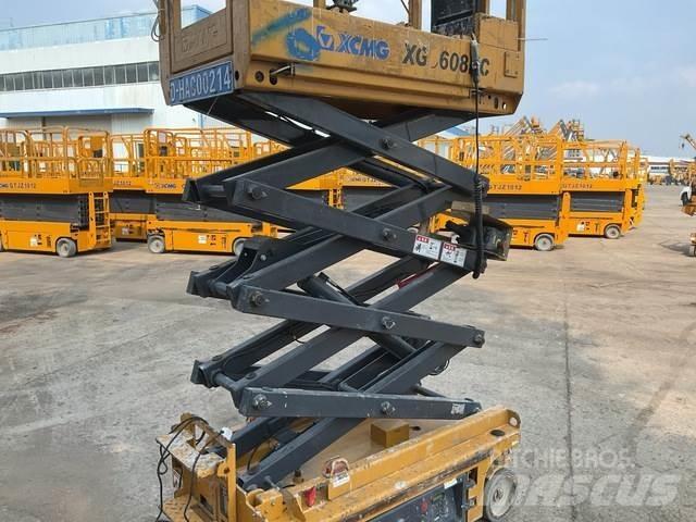 XCMG XG0608DC Nůžková zvedací plošina