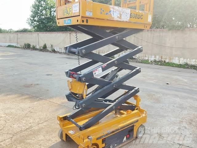XCMG XG0608DC Nůžková zvedací plošina