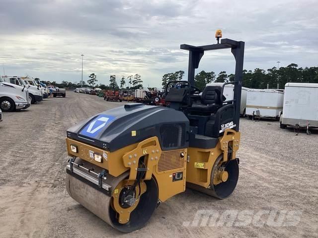 XCMG XMR303S Tandemové válce