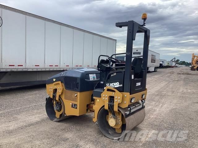 XCMG XMR303S Tandemové válce