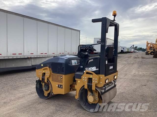 XCMG XMR303S Tandemové válce