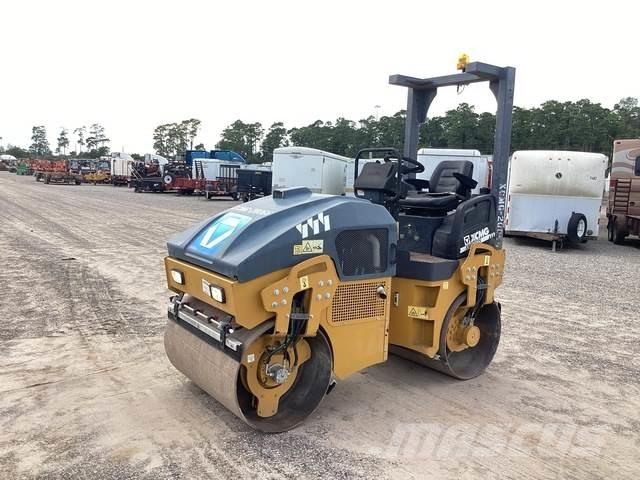 XCMG XMR303S Tandemové válce