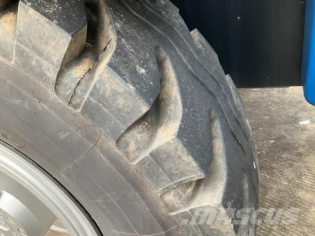 XCMG XT18010E Teleskopické manipulátory