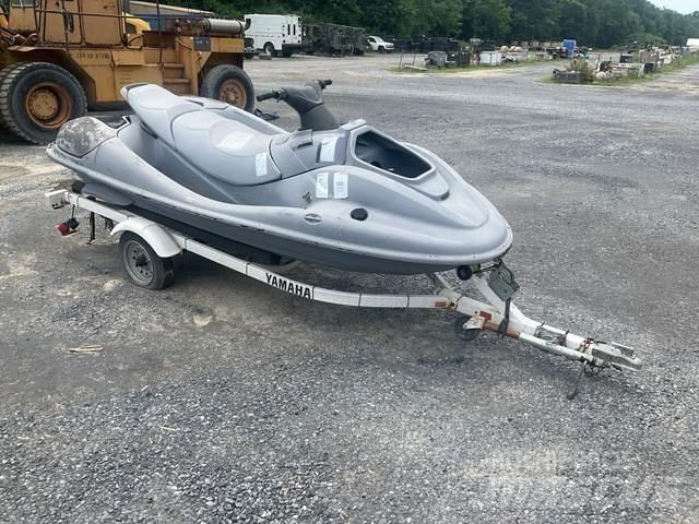 Yamaha  Pracovní lodě, bárky a pontony