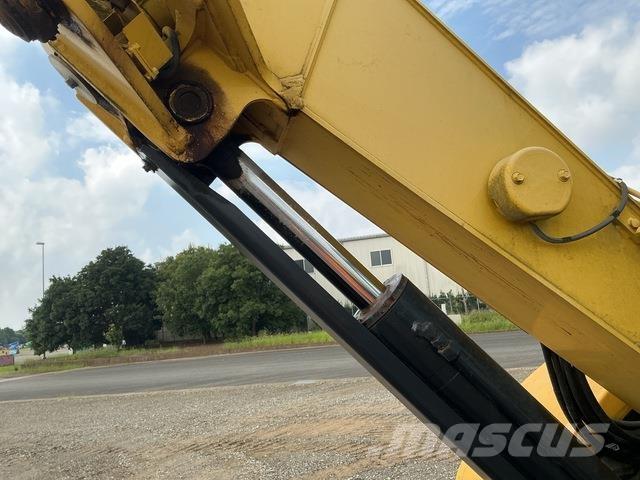 Yanmar B7-5B Pásová rýpadla