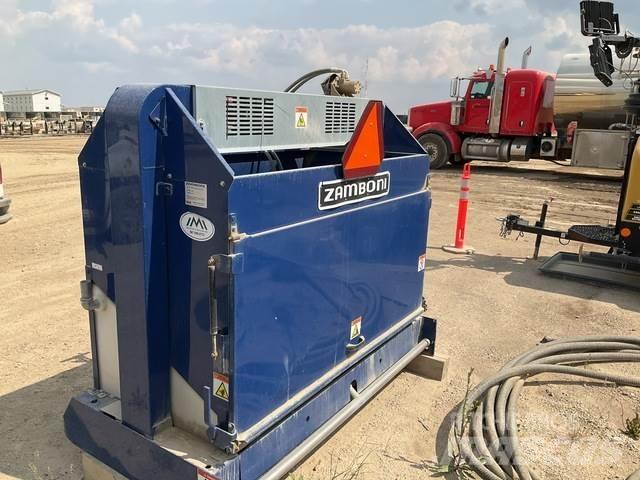 Zamboni 200 Další silniční a sněhové stroje