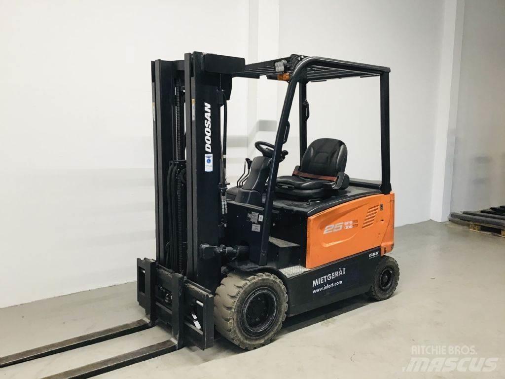 Doosan B25X-7 Akumulátorové vozíky