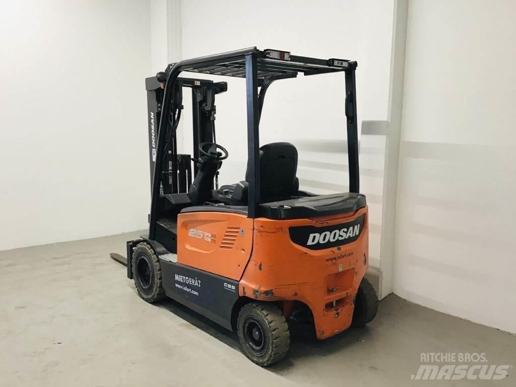 Doosan B25X-7 Akumulátorové vozíky