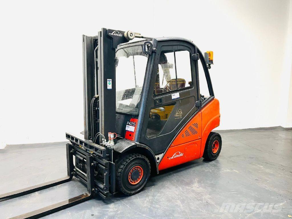 Linde H25D-01 Dieselové vozíky