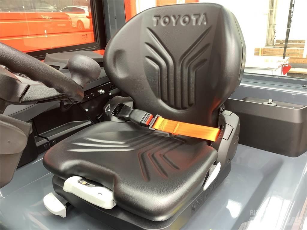 Toyota 9FBMK30T Akumulátorové vozíky
