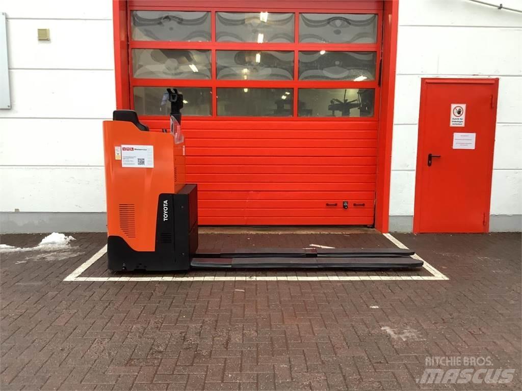 Toyota LSI200 Nízkozdvižný vozík