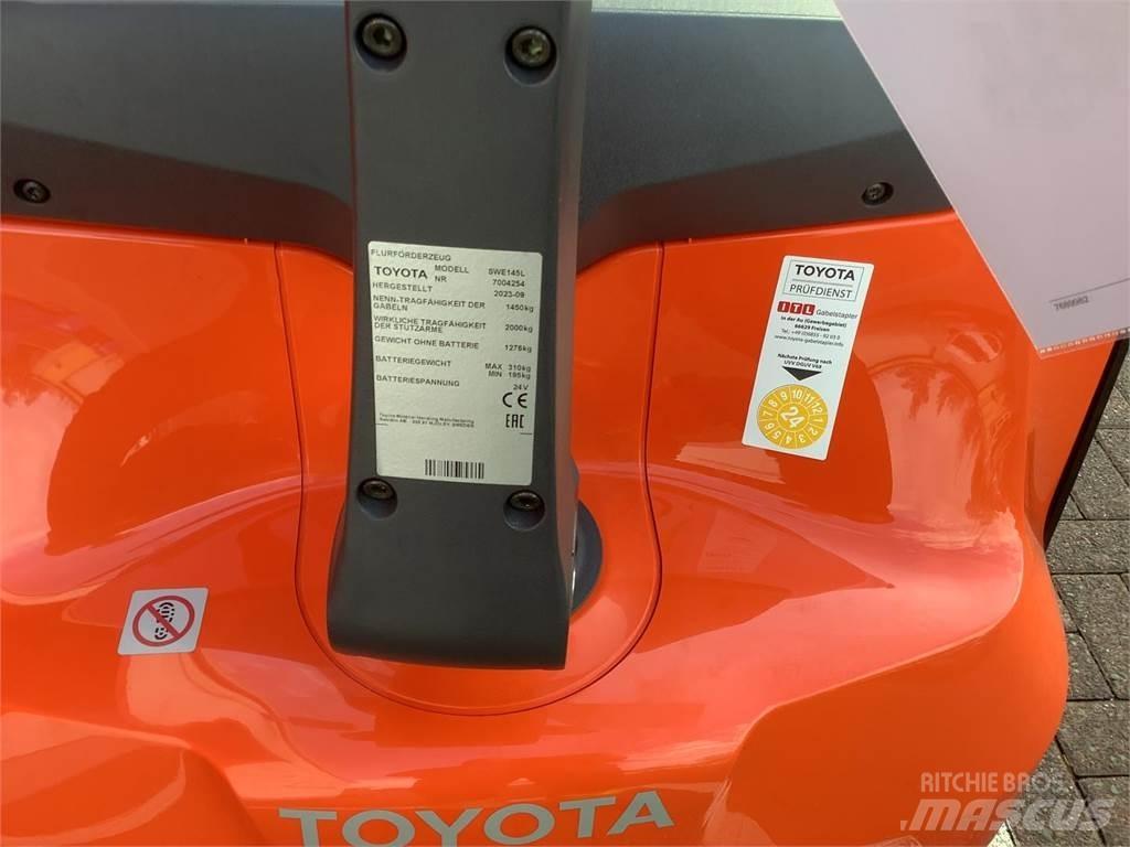 Toyota SWE145L Ručně vedené vysokozdvižné vozíky