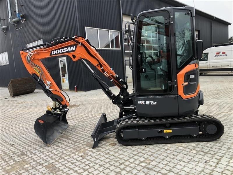 Doosan DX27Z-7 Mini rýpadla < 7t