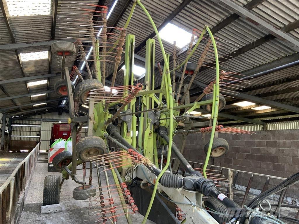 CLAAS LINER 2900 Obraceče a shrabovače sena
