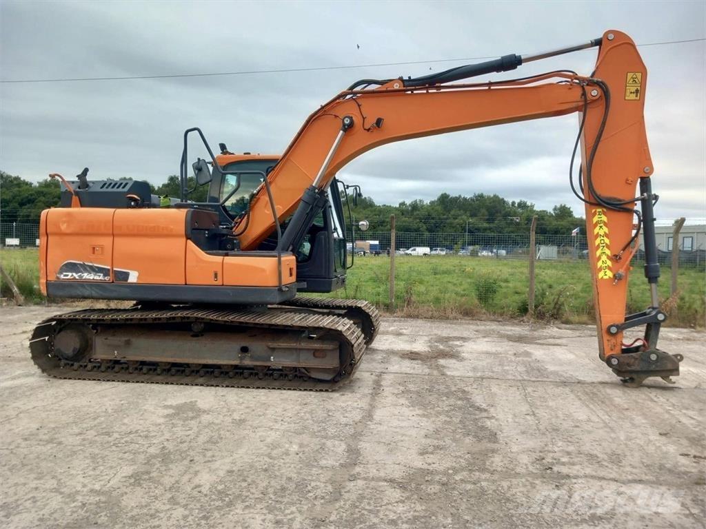 Develon DX140LC-5 Další