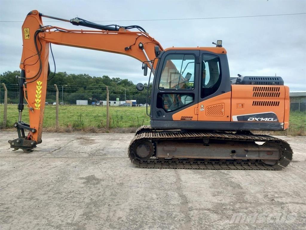 Develon DX140LC-5 Další
