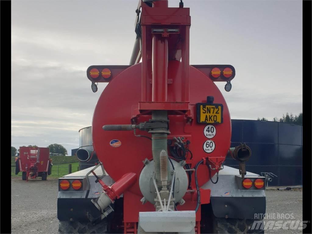 Hi-Spec 3000 TD-S Rozmetadla chlévské mrvy