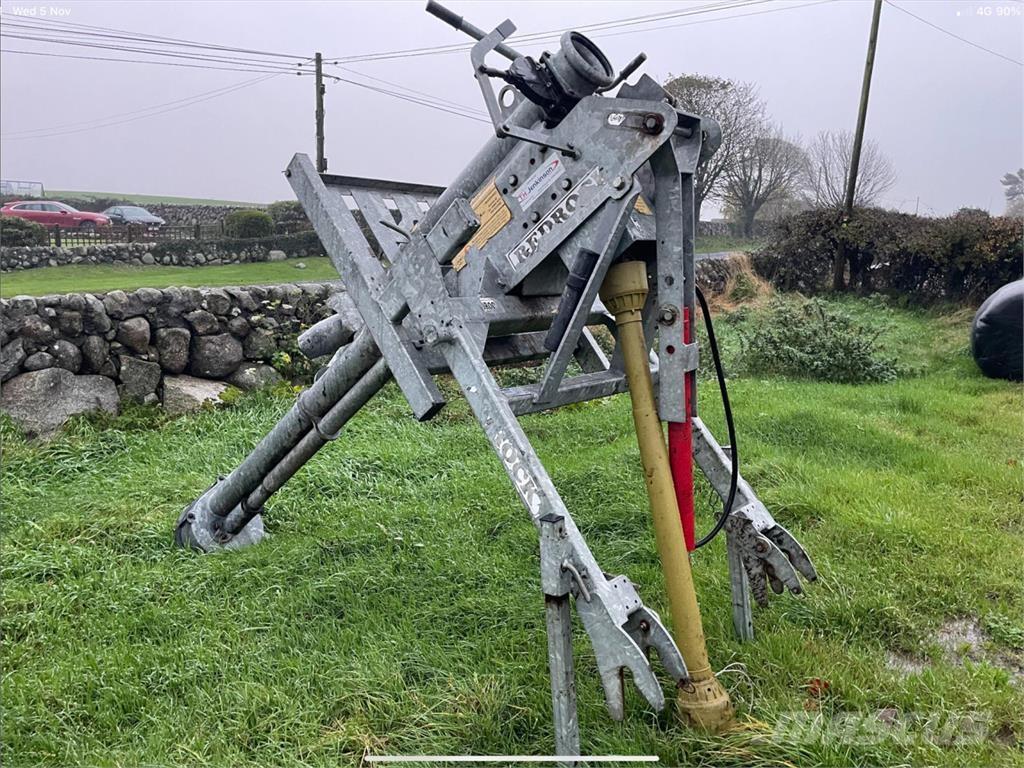 Redrock SUPER 8 Rozmetadla chlévské mrvy