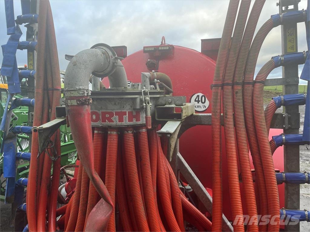 Storth NDB7532T Rozmetadla chlévské mrvy