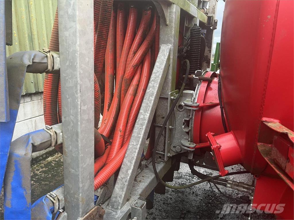 Storth NDB7532T Rozmetadla chlévské mrvy