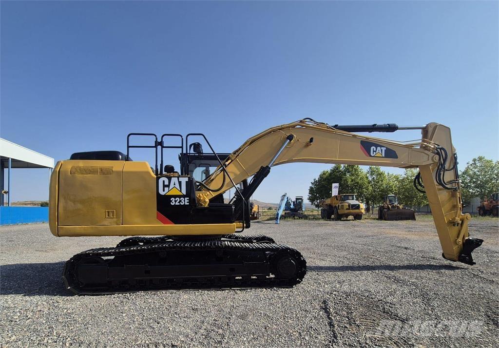 CAT 323ELN Pásová rýpadla