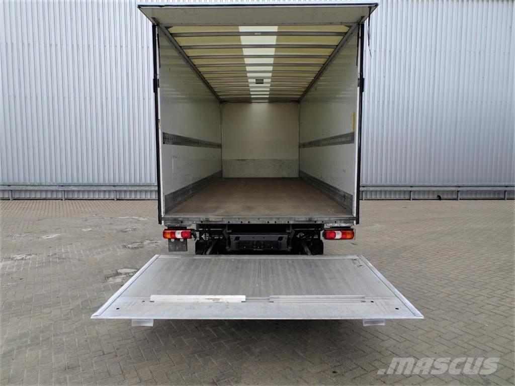 Mercedes-Benz Atego 1224 Skříňová nástavba