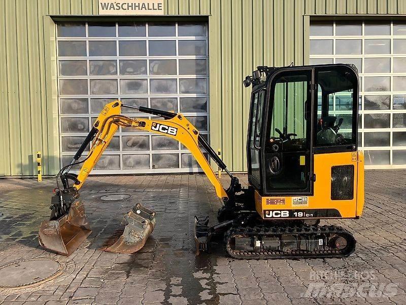 JCB 19C-1 Pásová rýpadla