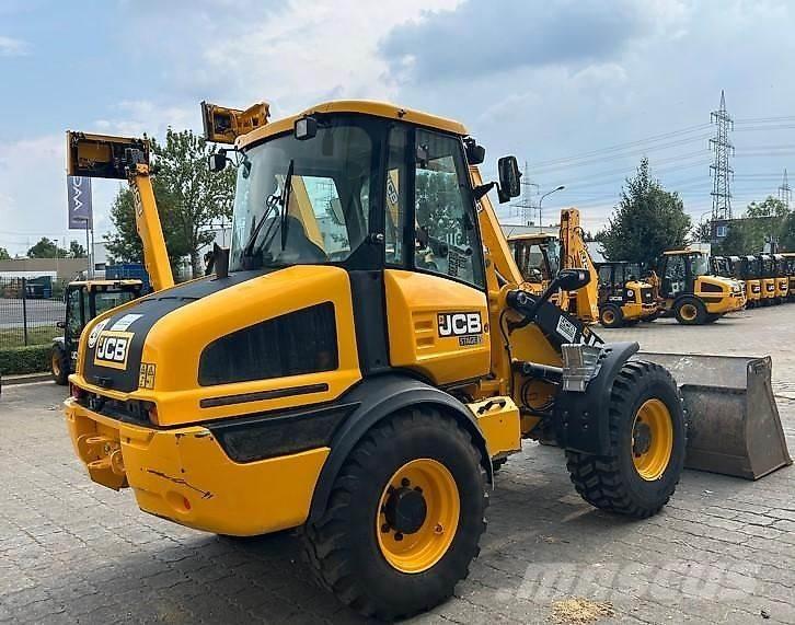 JCB 409 Kolové nakladače