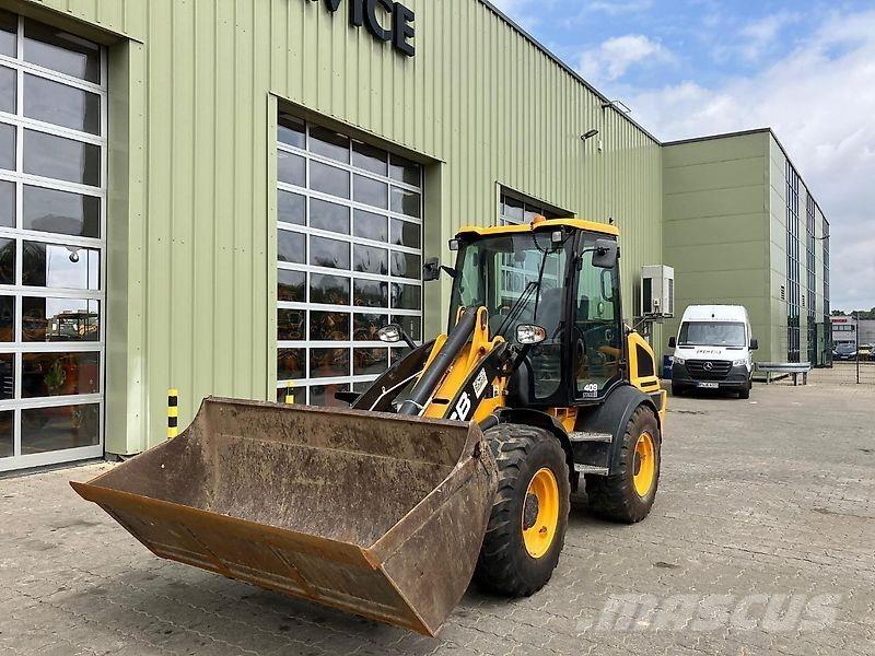 JCB 409 Kolové nakladače