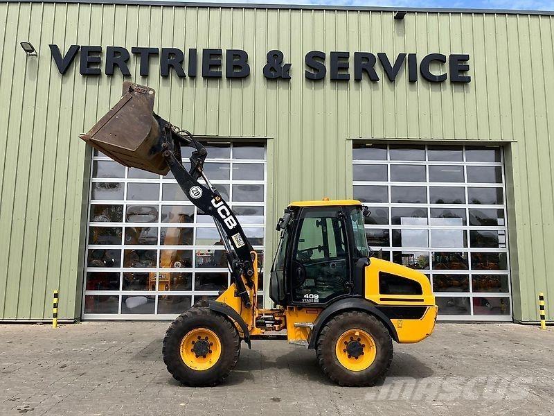 JCB 409 Kolové nakladače