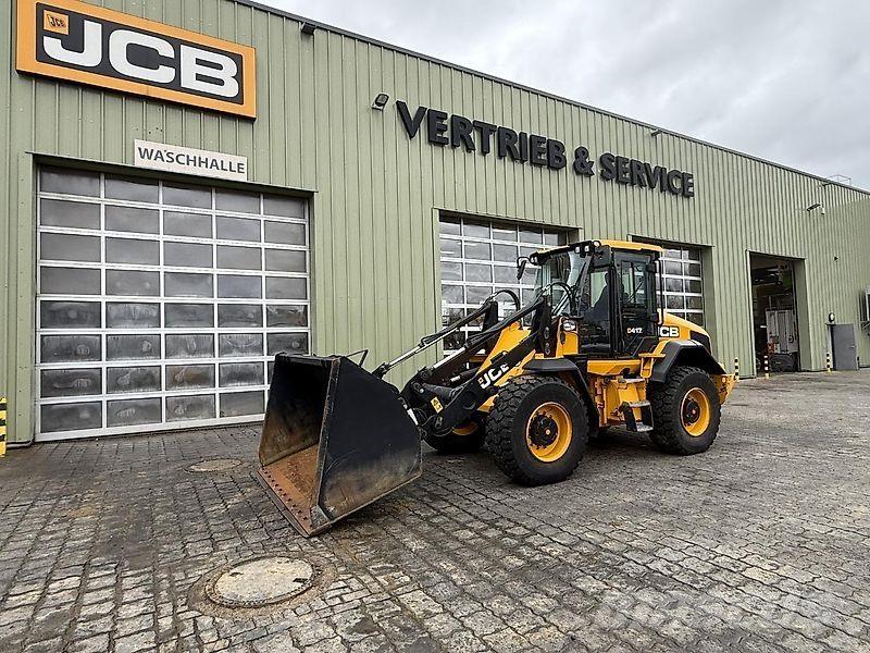 JCB 417 Kolové nakladače