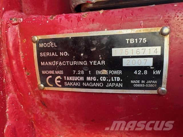 Takeuchi TB175 Midi rýpadla 7t - 12t