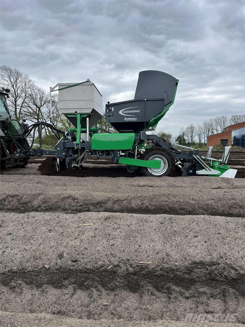 Agronomic 2RMP Sázecí stroje na brambory