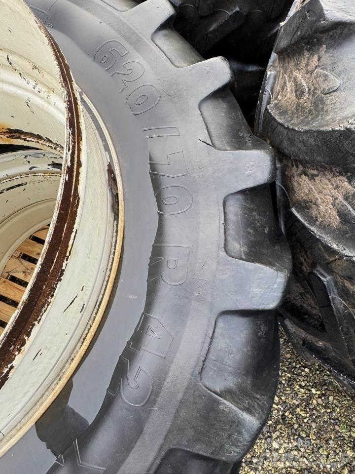 AP 620/70X42 Pneumatiky, kola a ráfky