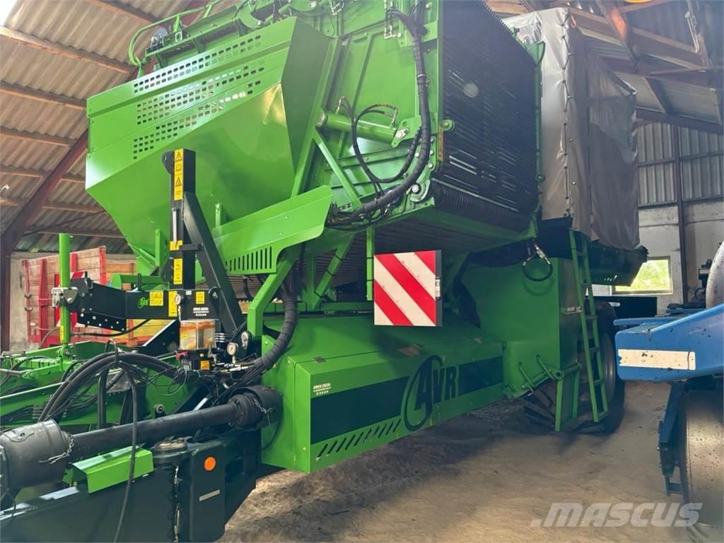 AVR SPIRIT 9200 Bramborové kombajny / sklízeče