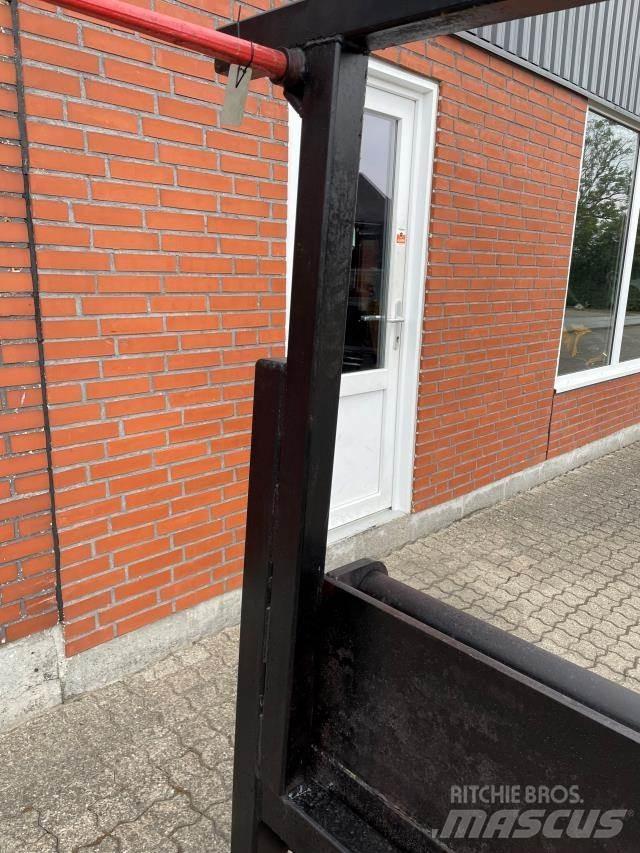  BALLESPYD T/BOBCAT Čelisti na balíky