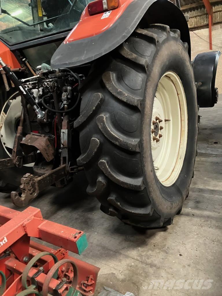 BKT 520/70R38 Pneumatiky, kola a ráfky