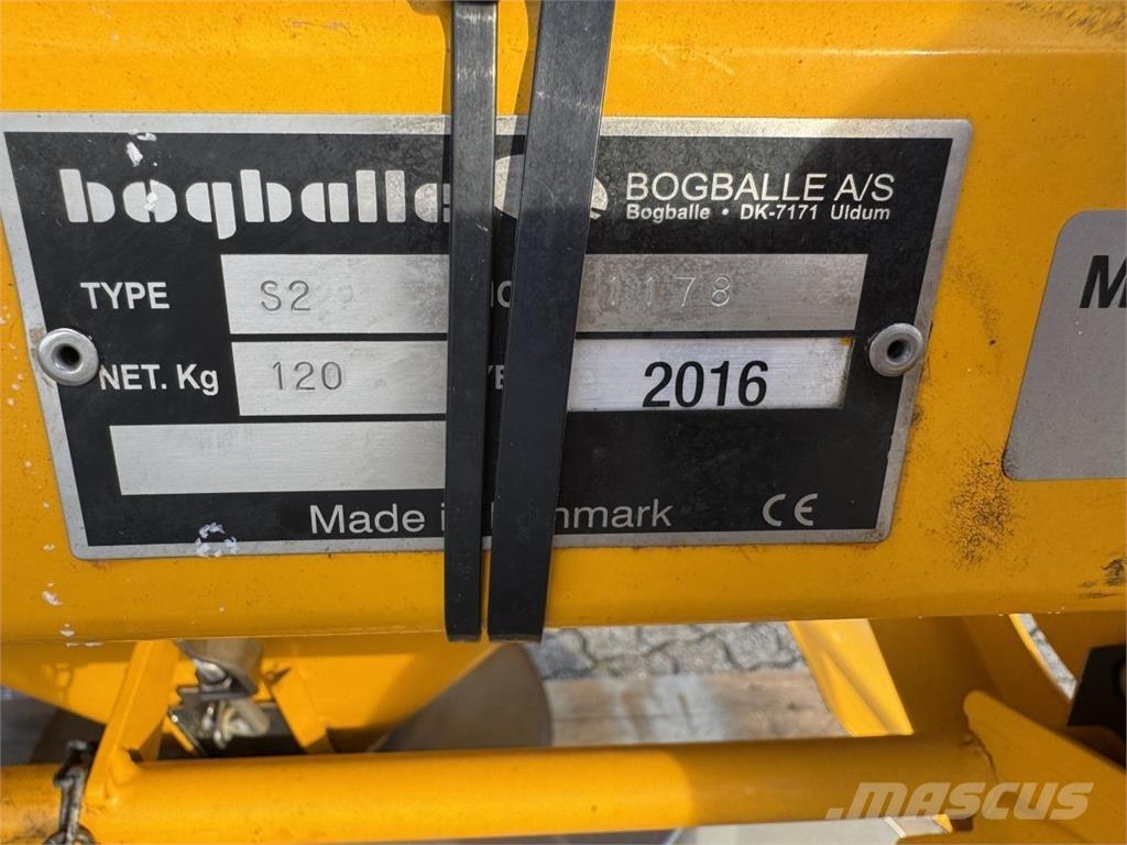 Bogballe S1 Sypače písku a soli