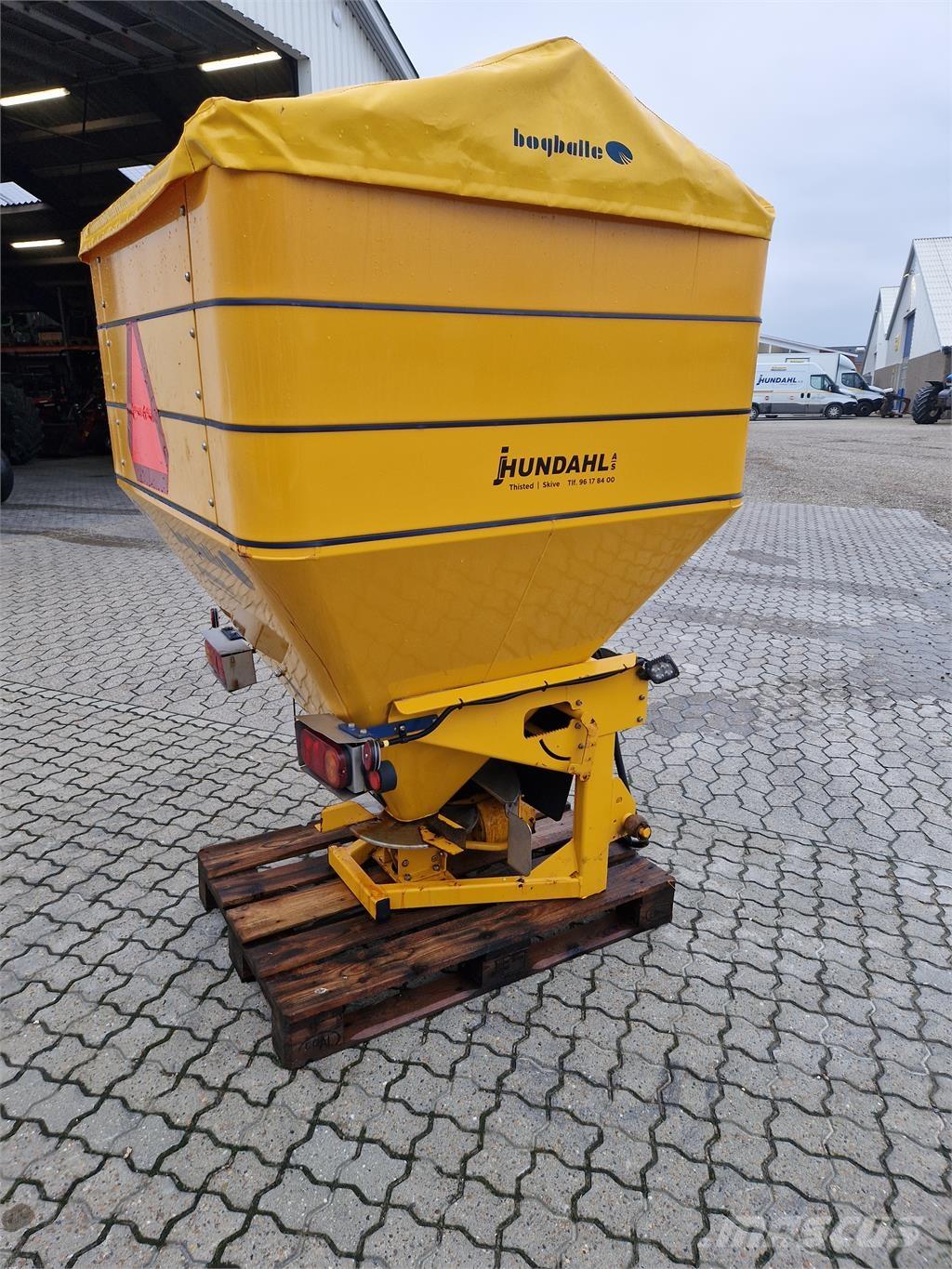 Bogballe S3 Sypače písku a soli